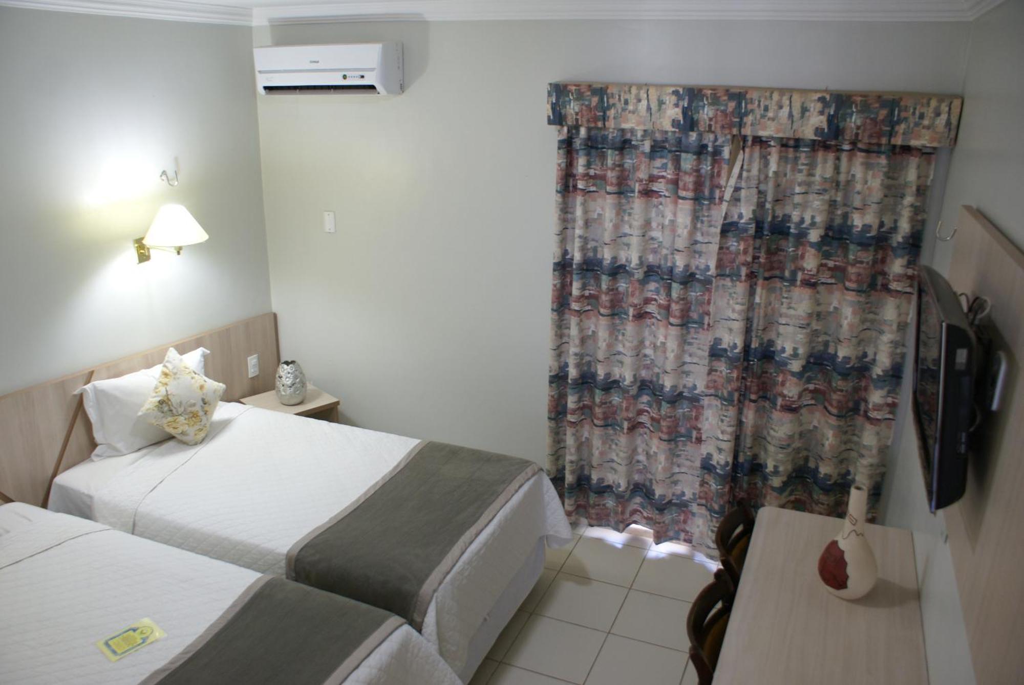Verdes Vales Lazer Hotel Juazeiro do Norte Habitación foto